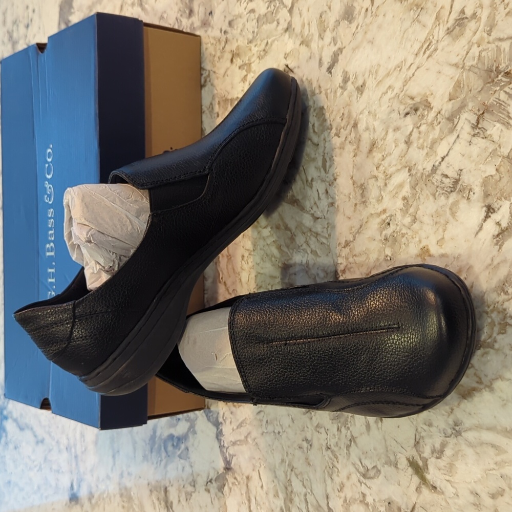 NIB: G.H. Bass Darla Leather Loafer - Size 9